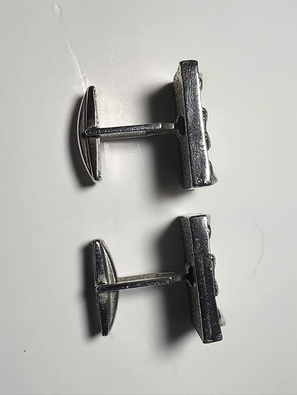 Vtg Silver-Tone Rectangular Men’s Cufflinks with Patterned Relief 